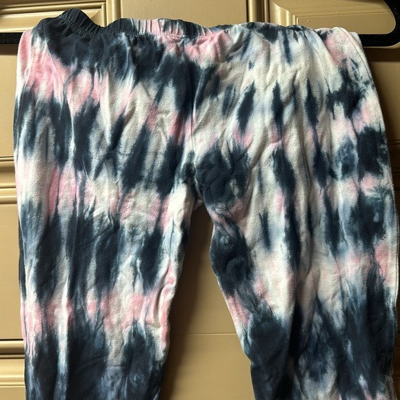 tie dye leggings - Picture 2 of 4